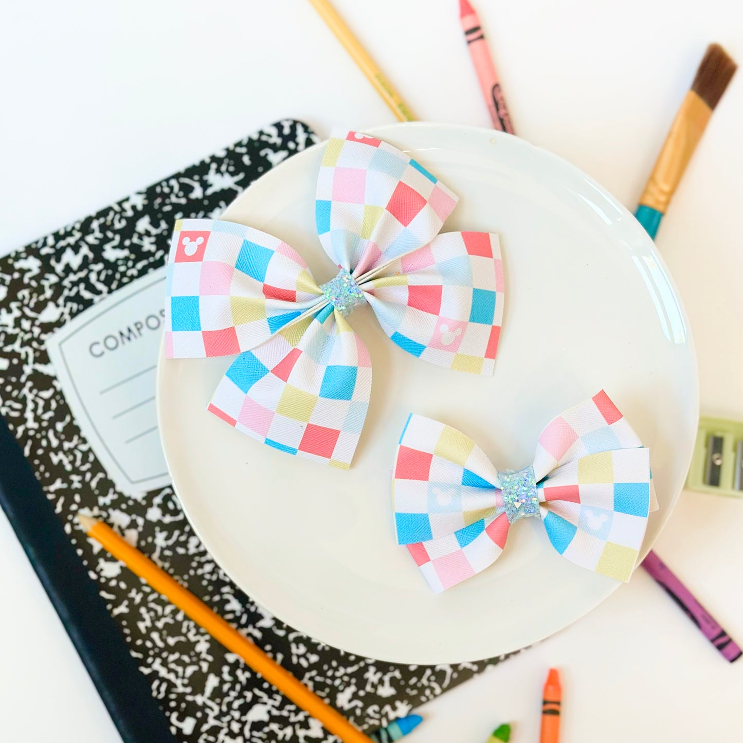 Hidden mouse pastel checkers