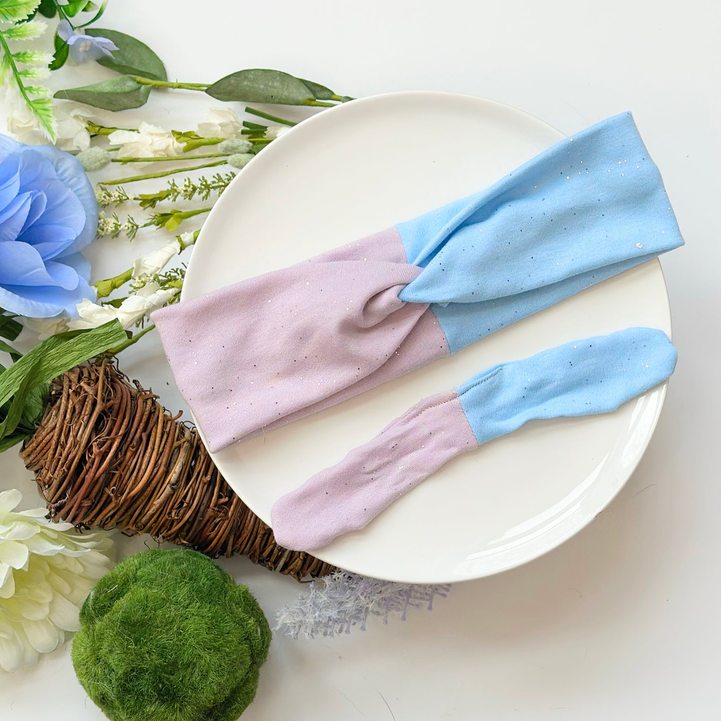 Removable bow headwrap