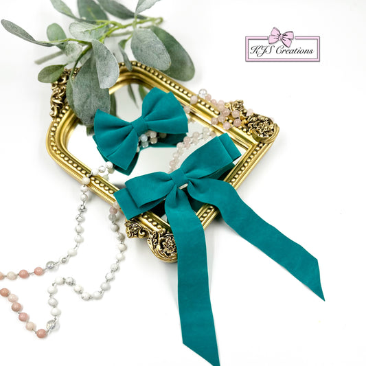 Velvet teal