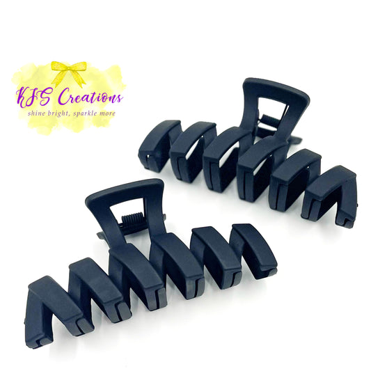 Black zig zag Claw clip