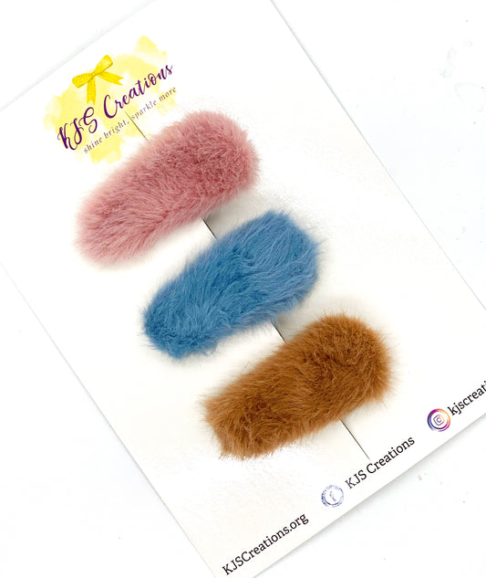Fuzzy Snap Clips