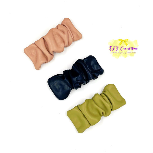 Leather 3 inch snap clips