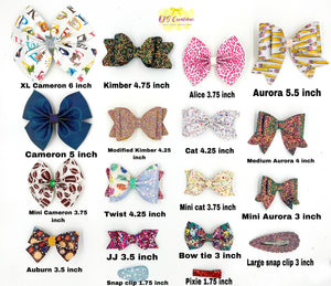 Mini cat bow wall